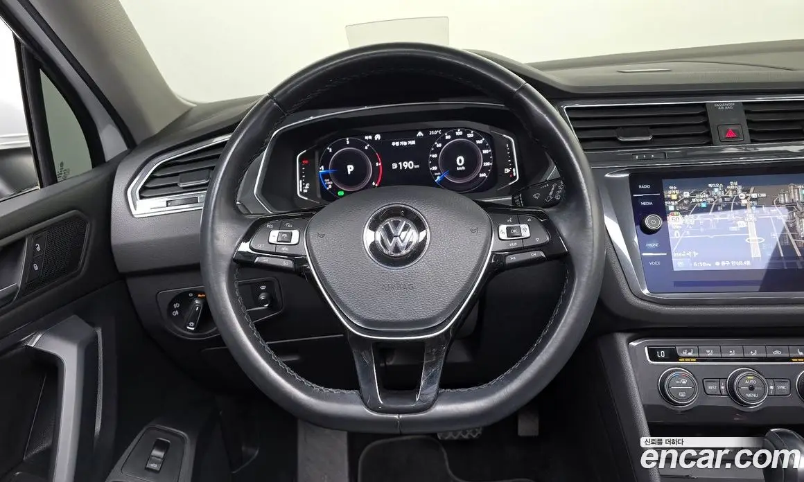 Volkswagen Tiguan 2020 2.0 автомат (гидро), фото 13