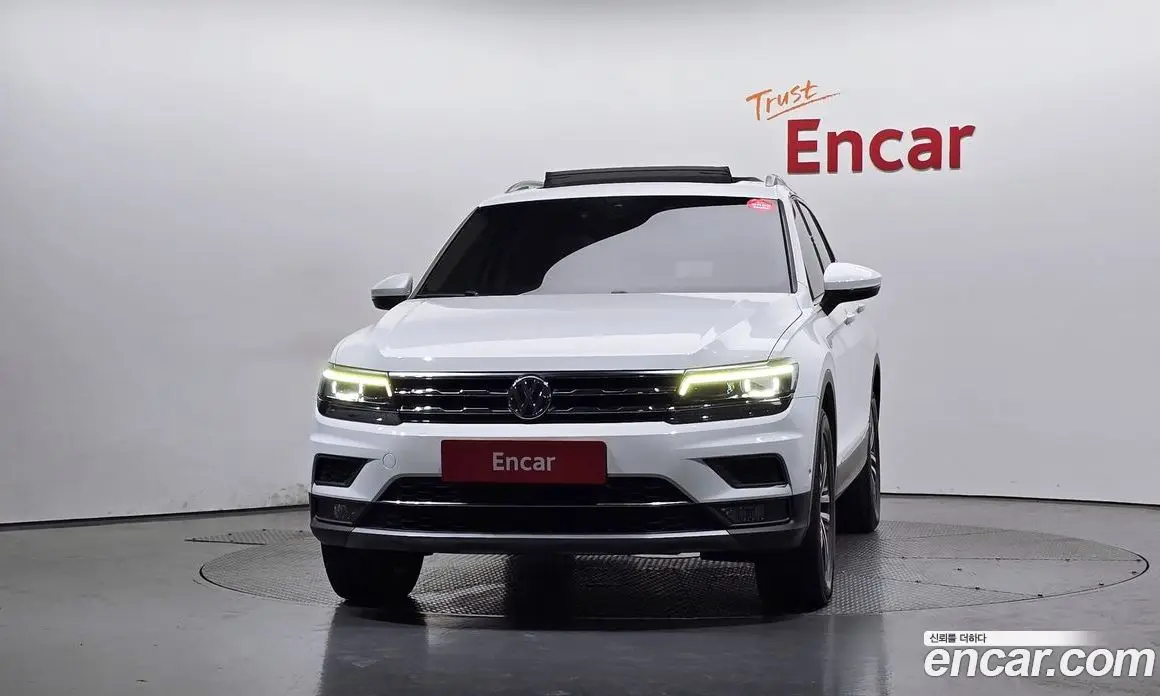 Volkswagen Tiguan 2020 2.0 автомат (гидро), фото 3