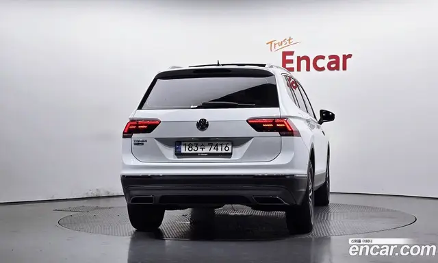 Volkswagen Tiguan 2020 2.0 автомат (гидро), миниатюра 4