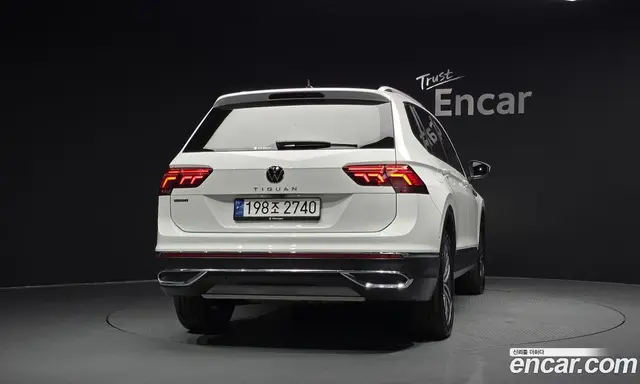 Volkswagen Tiguan 2024 2.0 автомат (гидро), миниатюра 4
