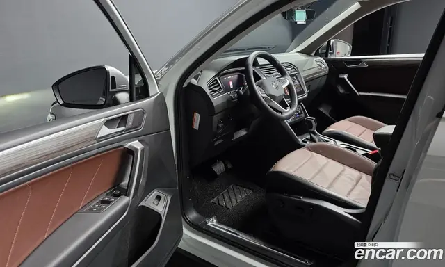Volkswagen Tiguan 2024 2.0 автомат (гидро), миниатюра 10