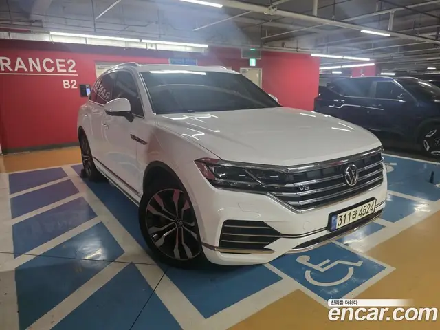 Volkswagen Touareg 2021 4.0 автомат (гидро), миниатюра 2