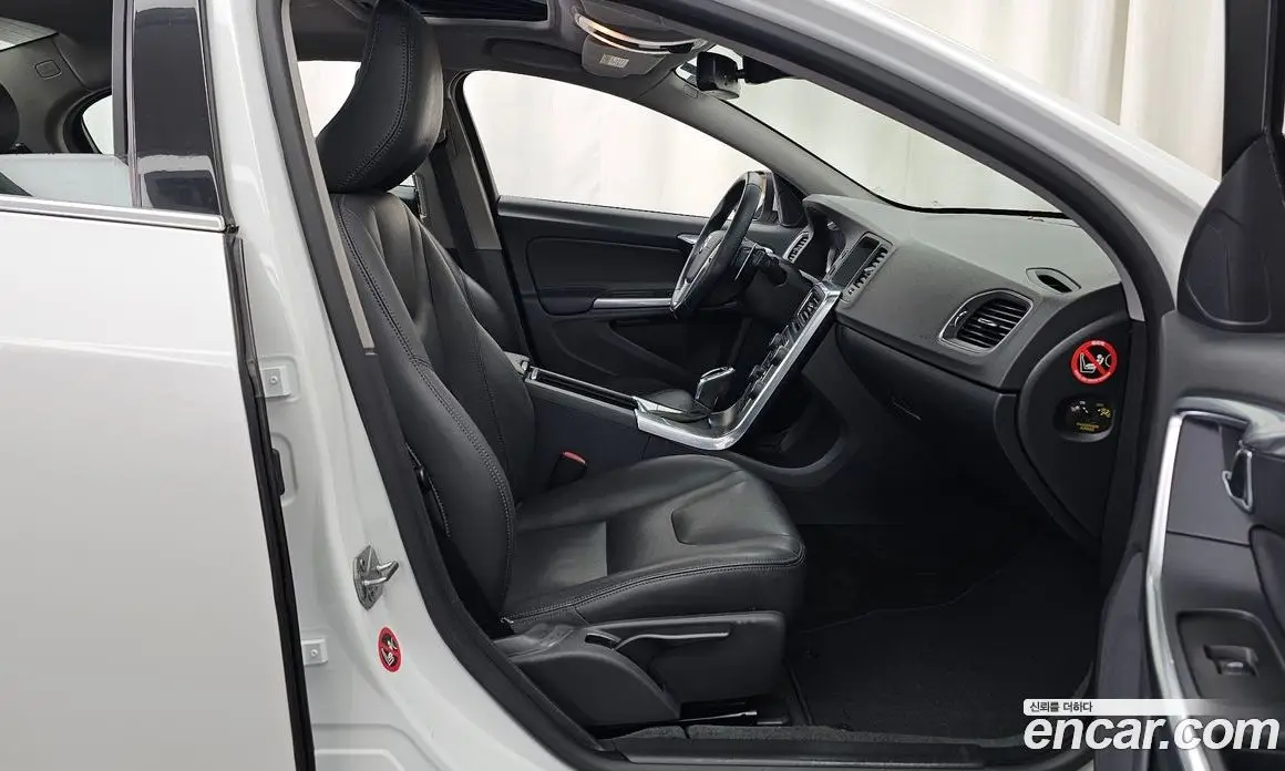 Volvo S60 2014 1.6 автомат (гидро), фото 11
