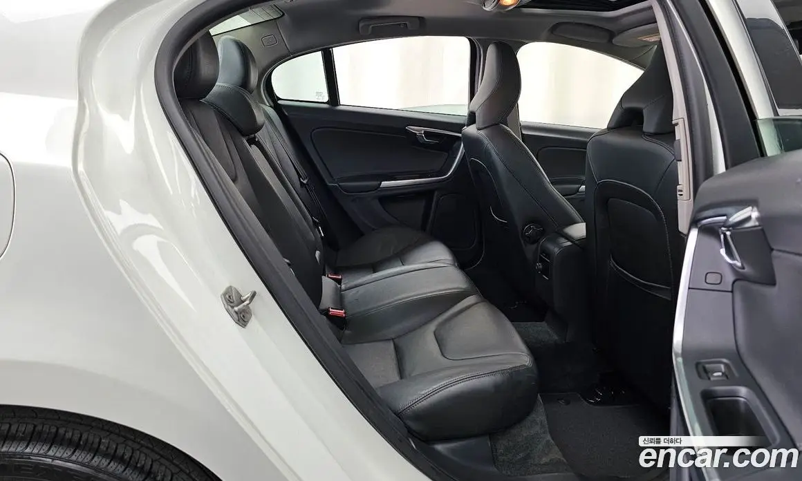 Volvo S60 2014 1.6 автомат (гидро), фото 12