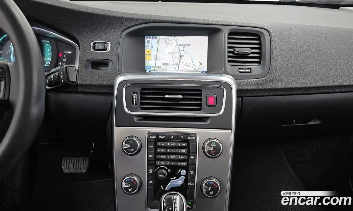 Volvo S60 2014 1.6 автомат (гидро), фото 14