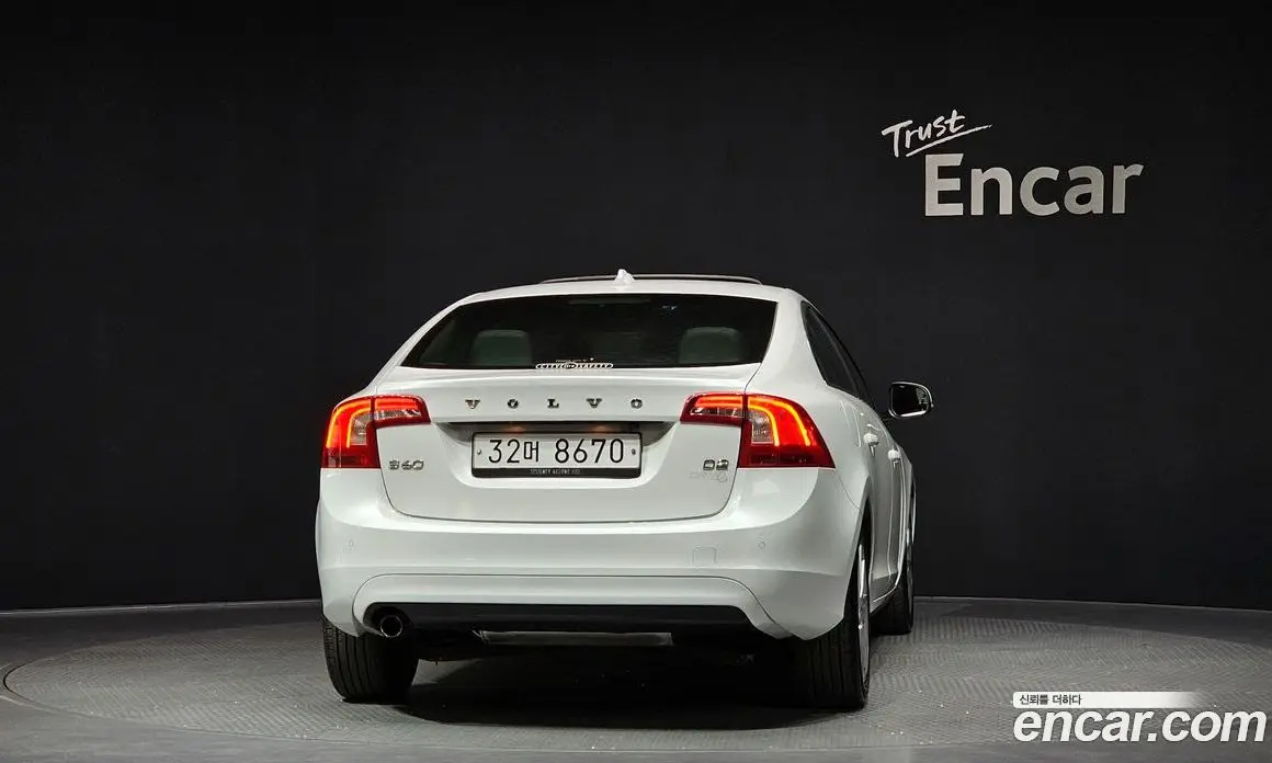 Volvo S60 2014 1.6 автомат (гидро), фото 4