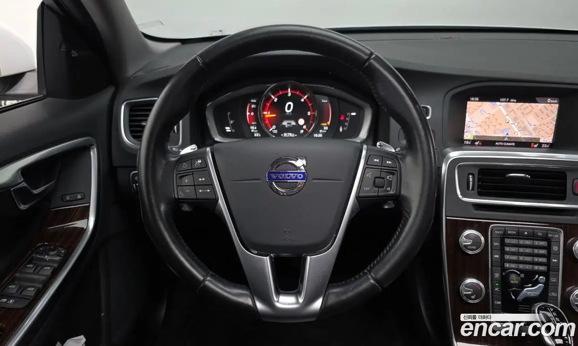 Volvo S60 2018 2.0 автомат (гидро), фото 20