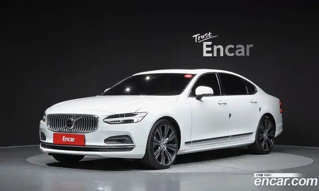 Volvo S90, 2022, 93 530 км