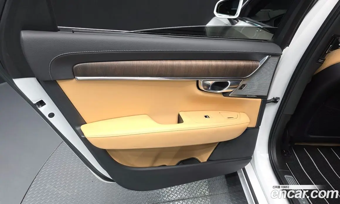 Volvo S90 2022 2.0 автомат (гидро), фото 15