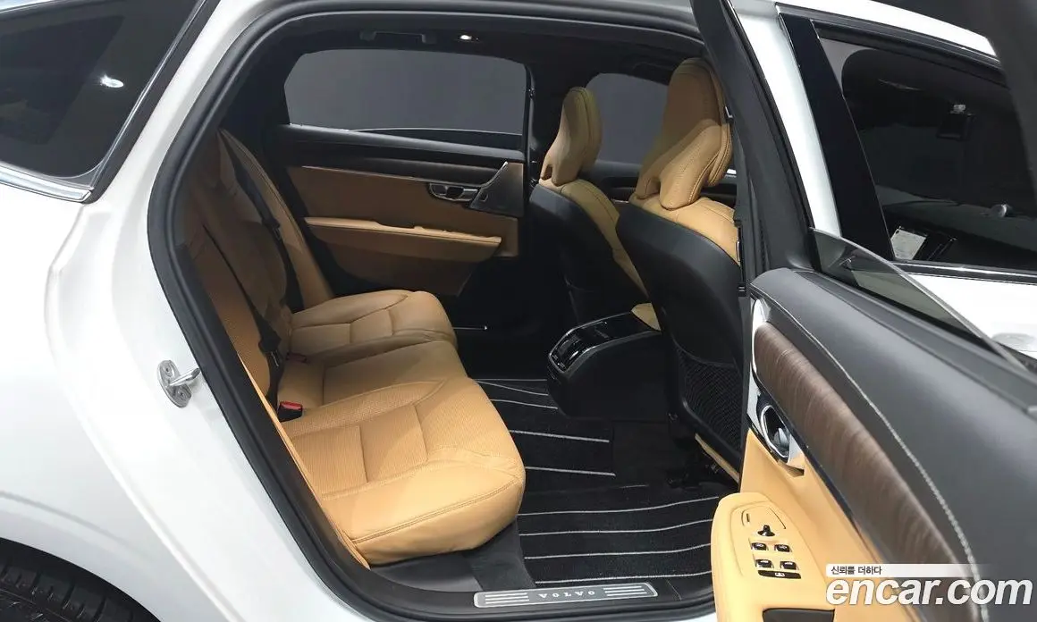 Volvo S90 2022 2.0 автомат (гидро), фото 18