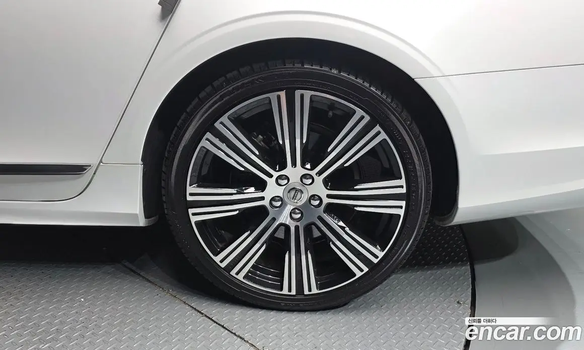 Volvo S90 2022 2.0 автомат (гидро), фото 7