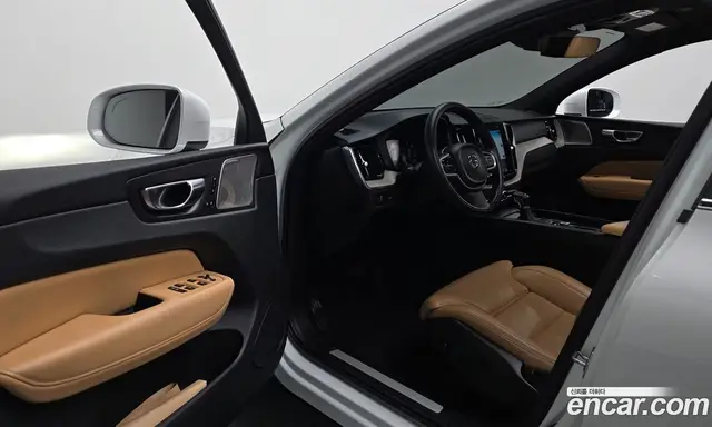 Volvo XC60 2020 2.0 автомат (гидро), миниатюра 10