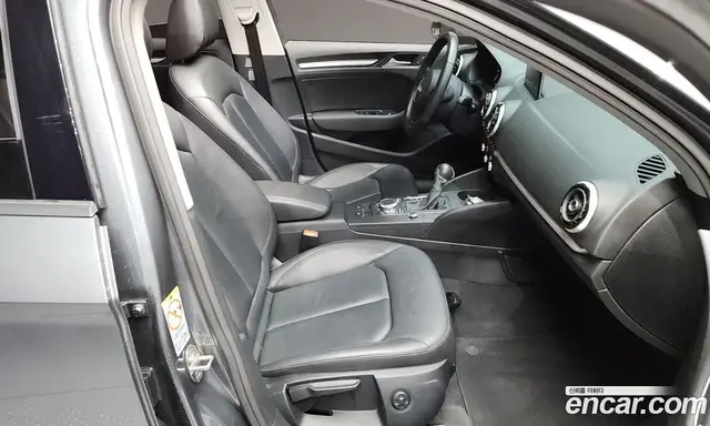 Audi A3 2014 2.0 автомат (гидро), миниатюра 11