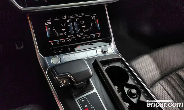 Audi A6 2019 2.0 автомат (гидро), миниатюра 12