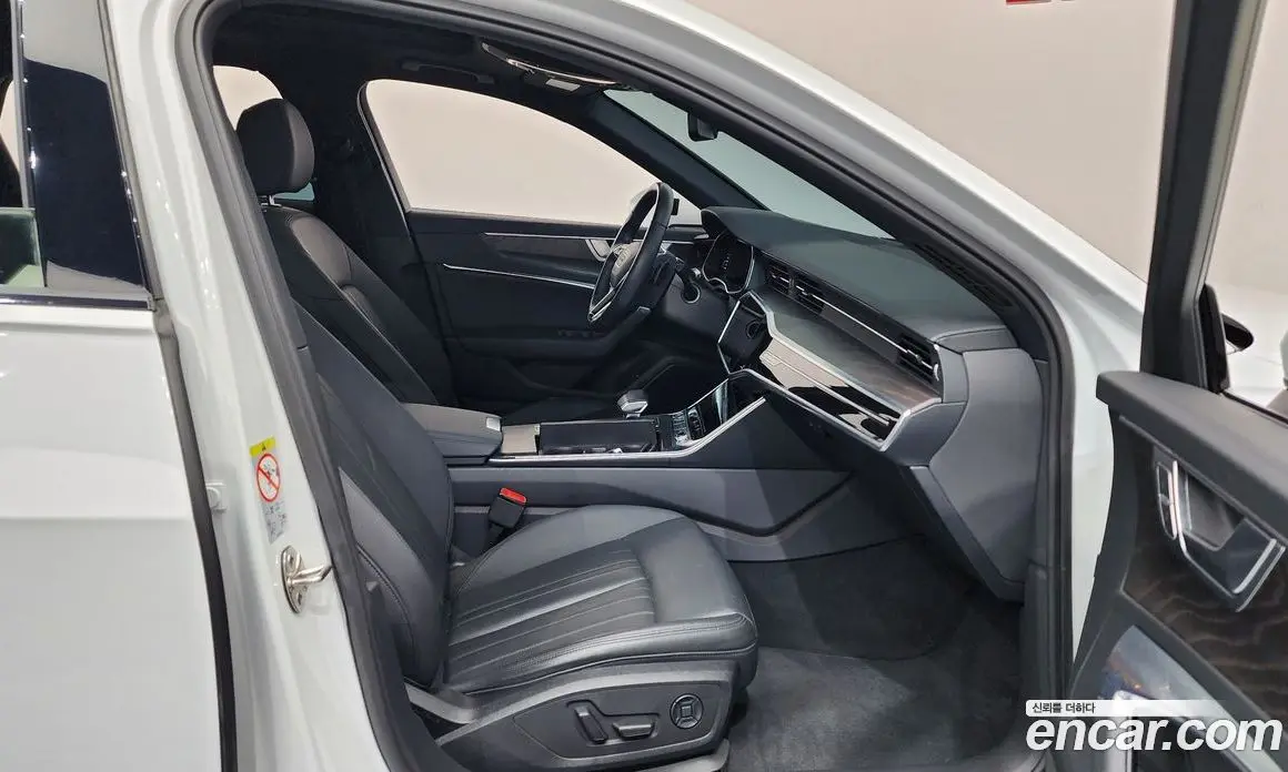Audi A6 2019 2.0 автомат (гидро), фото 16