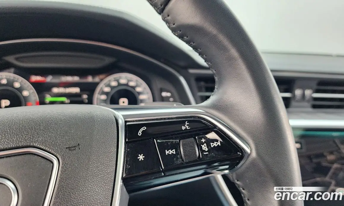 Audi A6 2019 2.0 автомат (гидро), фото 22