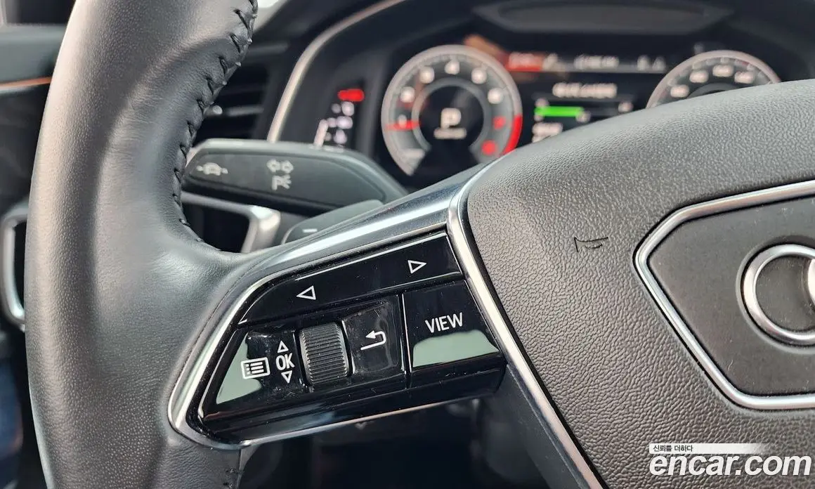 Audi A6 2019 2.0 автомат (гидро), фото 23