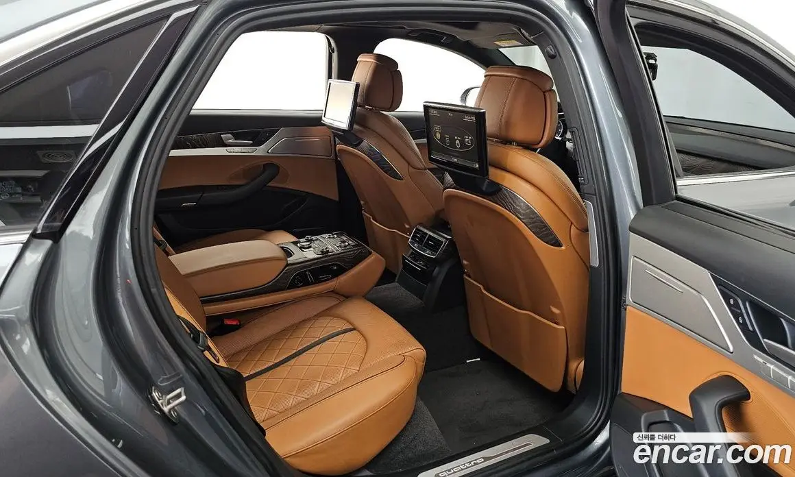Audi A8 2016 3.0 автомат (гидро), фото 12