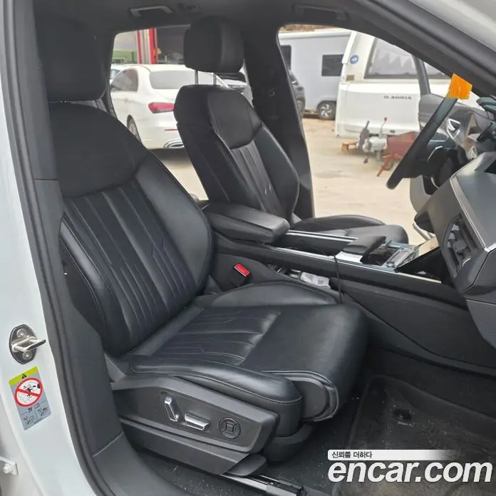 Audi e-tron 2020 0.3 автомат (гидро), фото 10