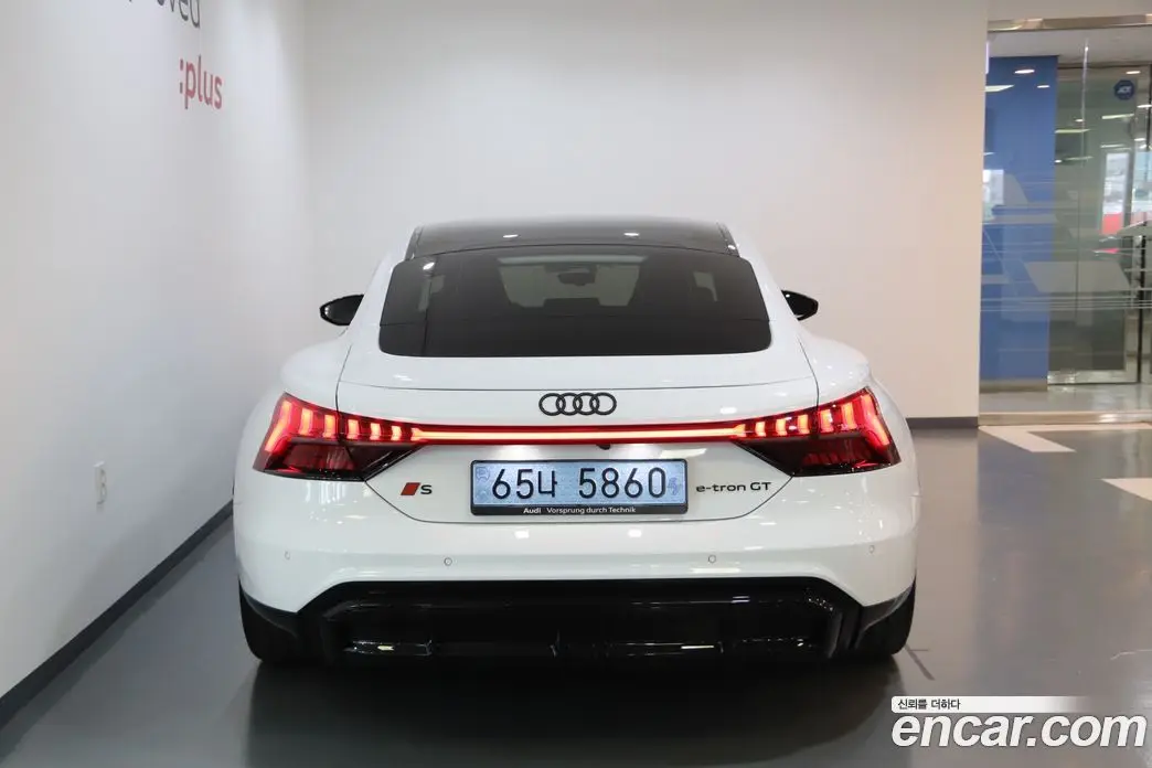 Audi e-tron GT 2025 0.1 автомат (гидро), фото 4