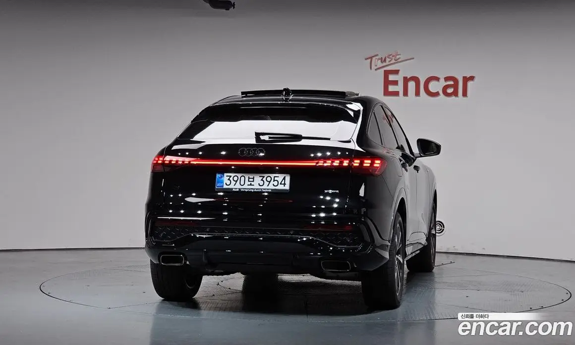 Audi Q5 2025 2.0 автомат (гидро), фото 3