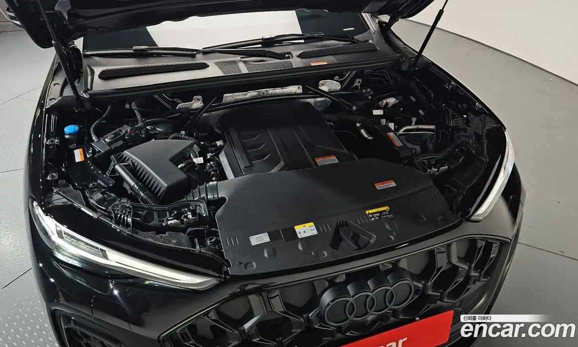 Audi Q5 2025 2.0 автомат (гидро), фото 5