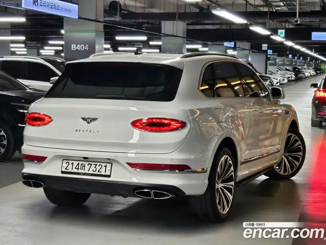 Bentley Bentayga 2021 4.0 автомат (гидро), миниатюра 4 Bentley Bentayga 2021 4.0 автомат (гидро), миниатюра 4