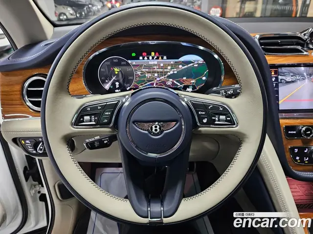 Bentley Bentayga 2021 4.0 автомат (гидро), миниатюра 8 Bentley Bentayga 2021 4.0 автомат (гидро), миниатюра 8