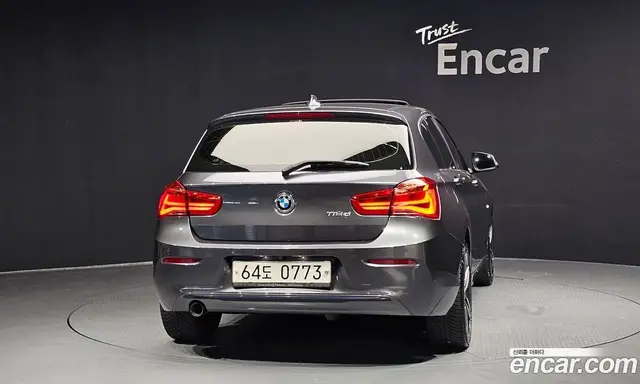 BMW 1 серия 2016 2.0 автомат (гидро), миниатюра 4 BMW 1 серия 2016 2.0 автомат (гидро), миниатюра 4