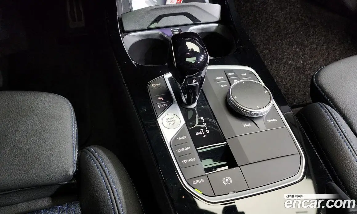 BMW 1 серия 2024 2.0 автомат (гидро), фото 12