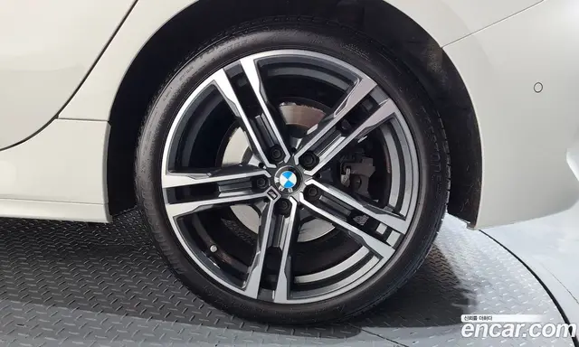 BMW 1 серия 2024 2.0 автомат (гидро), миниатюра 7
