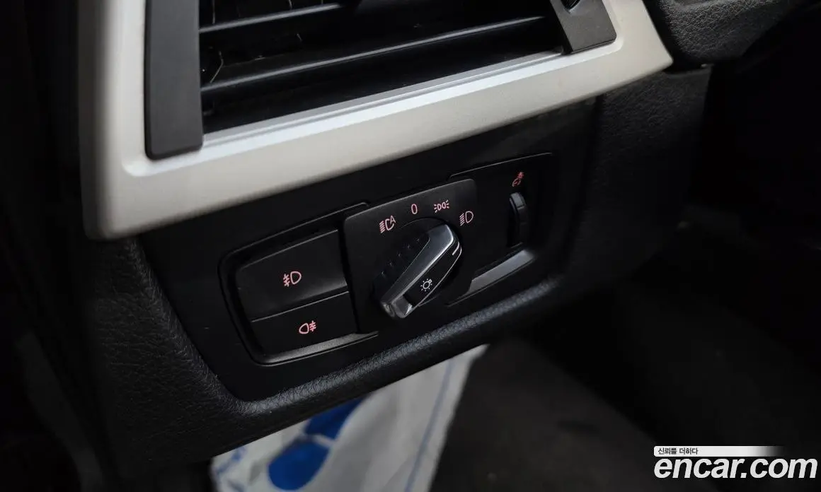 BMW 3 серия 2013 2.0 автомат (гидро), фото 18 BMW 3 серия 2013 2.0 автомат (гидро), фото 18