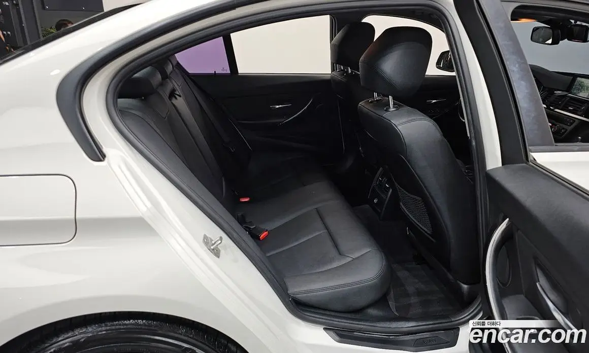 BMW 3 серия 2015 2.0 автомат (гидро), фото 11