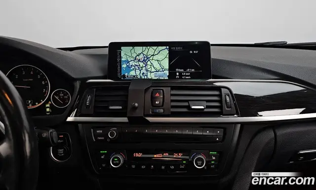 BMW 3 серия 2015 2.0 автомат (гидро), миниатюра 12