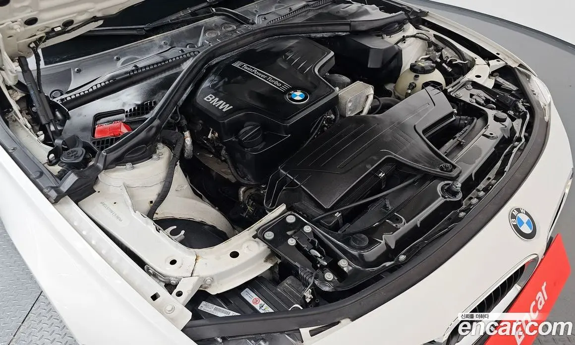 BMW 3 серия 2015 2.0 автомат (гидро), фото 6