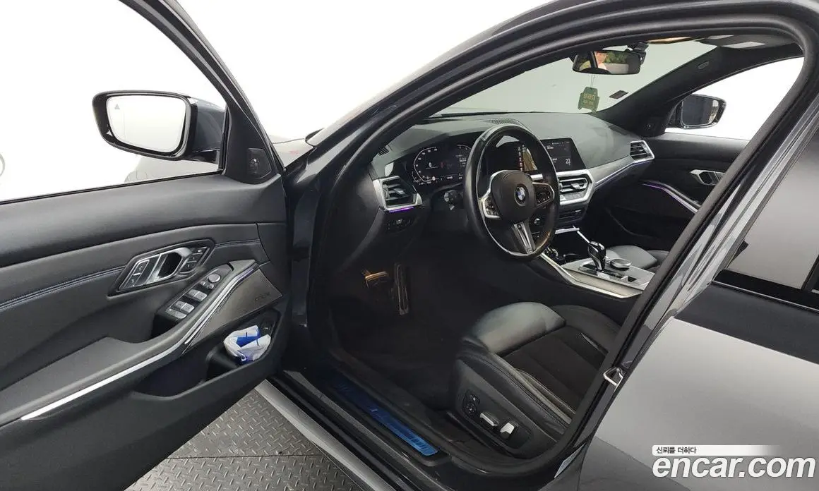 BMW 3 серия 2021 2.0 автомат (гидро), фото 13 BMW 3 серия 2021 2.0 автомат (гидро), фото 13