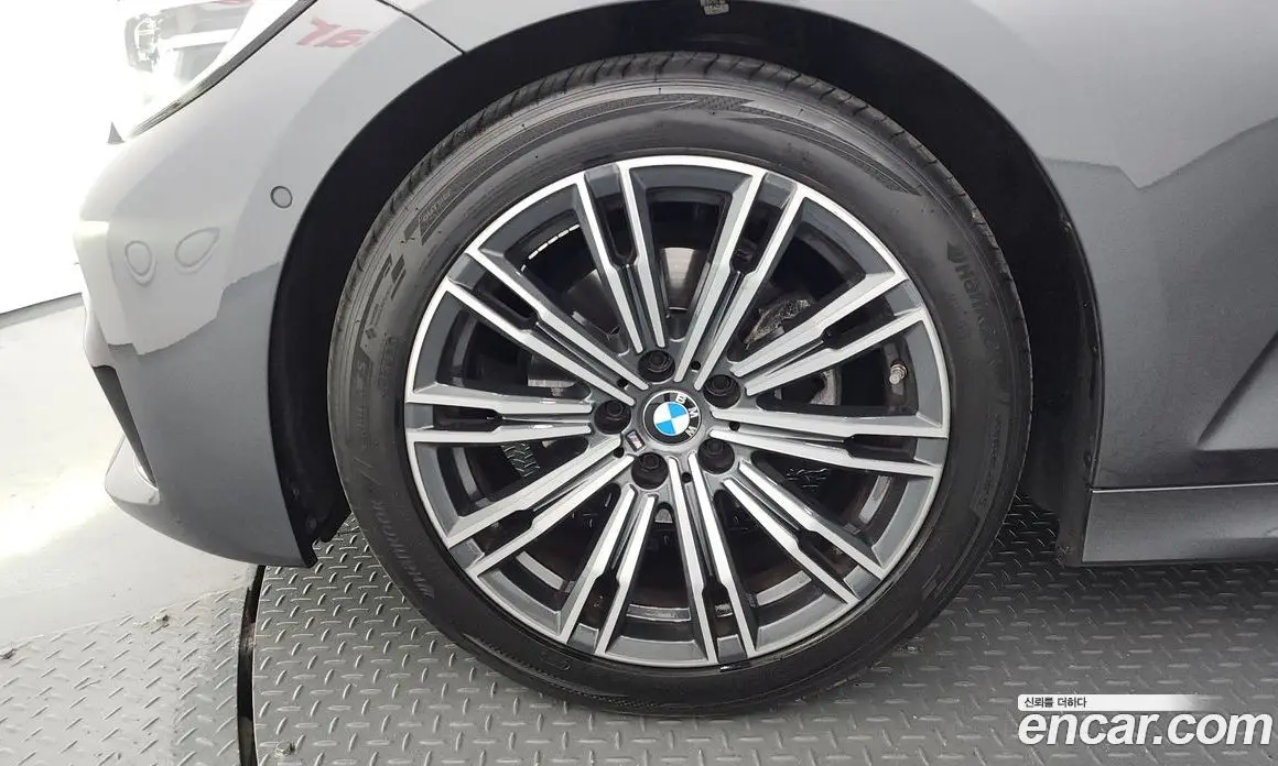BMW 3 серия 2021 2.0 автомат (гидро), фото 5 BMW 3 серия 2021 2.0 автомат (гидро), фото 5