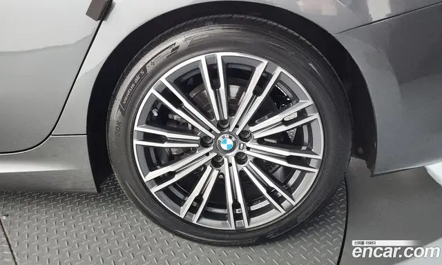 BMW 3 серия 2021 2.0 автомат (гидро), миниатюра 7 BMW 3 серия 2021 2.0 автомат (гидро), миниатюра 7