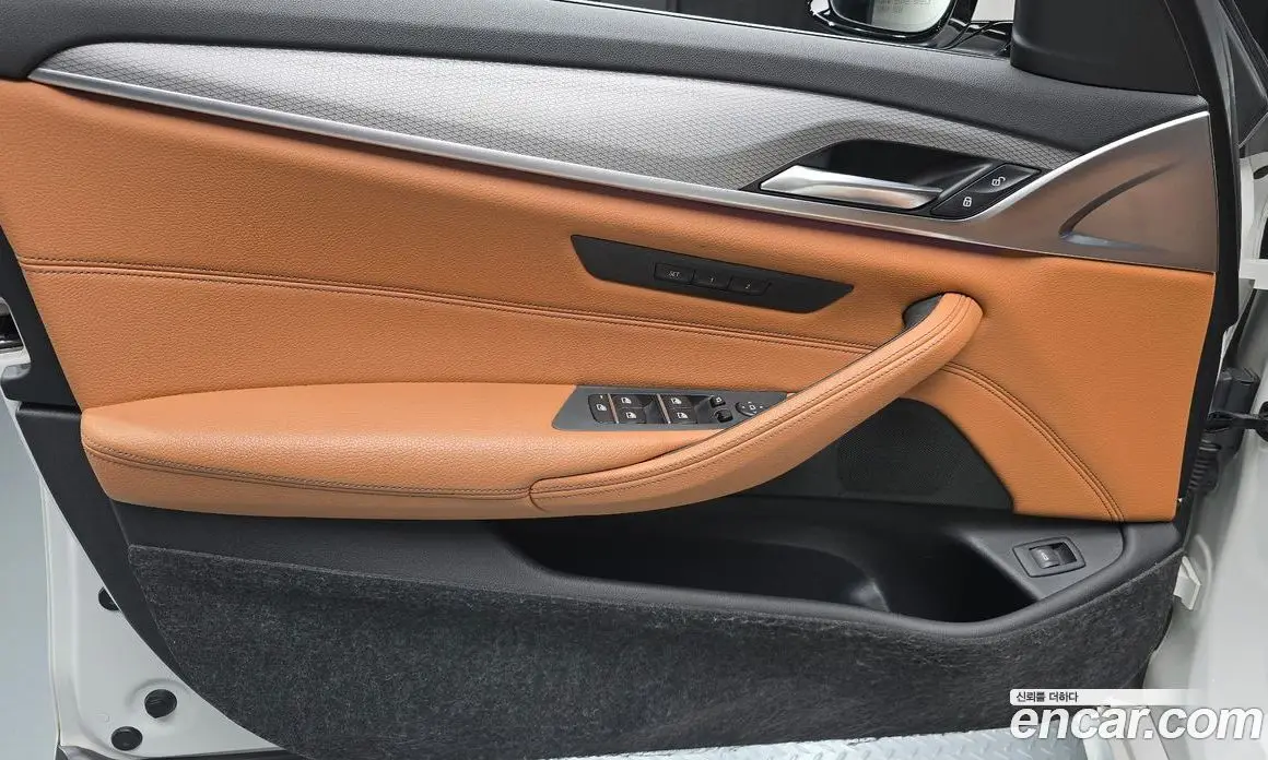 BMW 5 серия 2017 2.0 автомат (гидро), фото 14