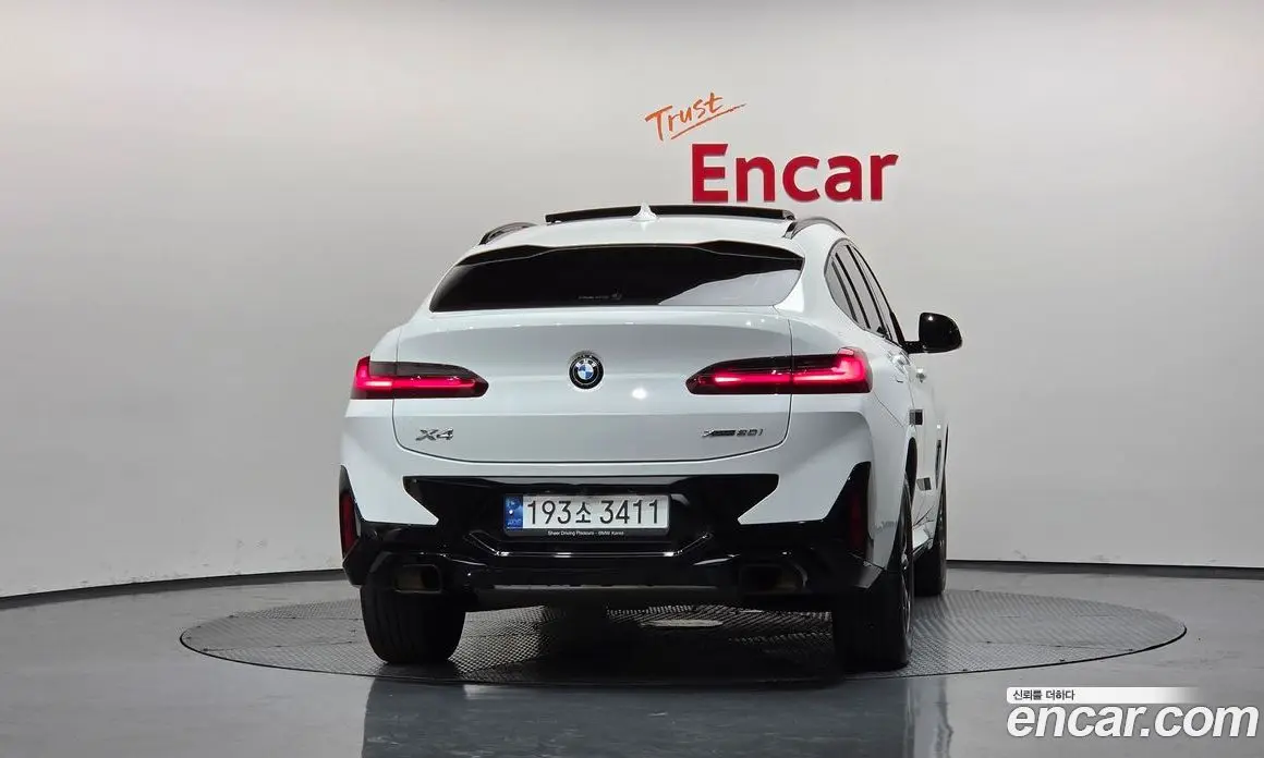 BMW X4 2023 2.0 автомат (гидро), фото 4