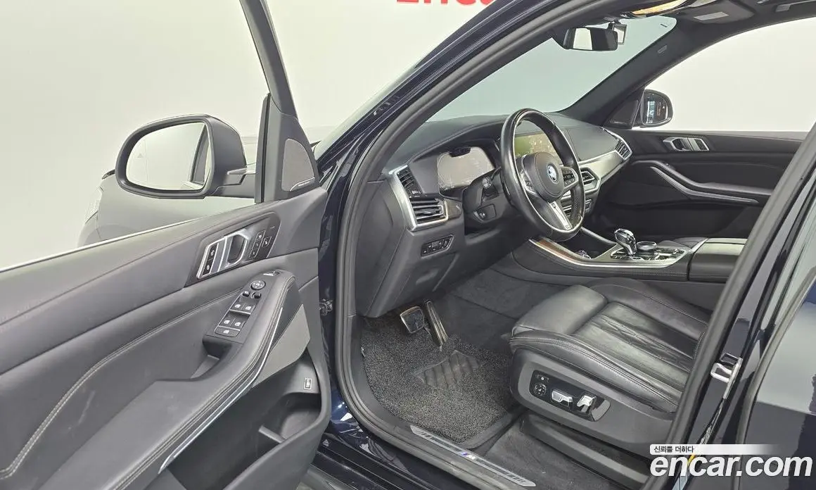 BMW X5 2022 3.0 автомат (гидро), фото 13