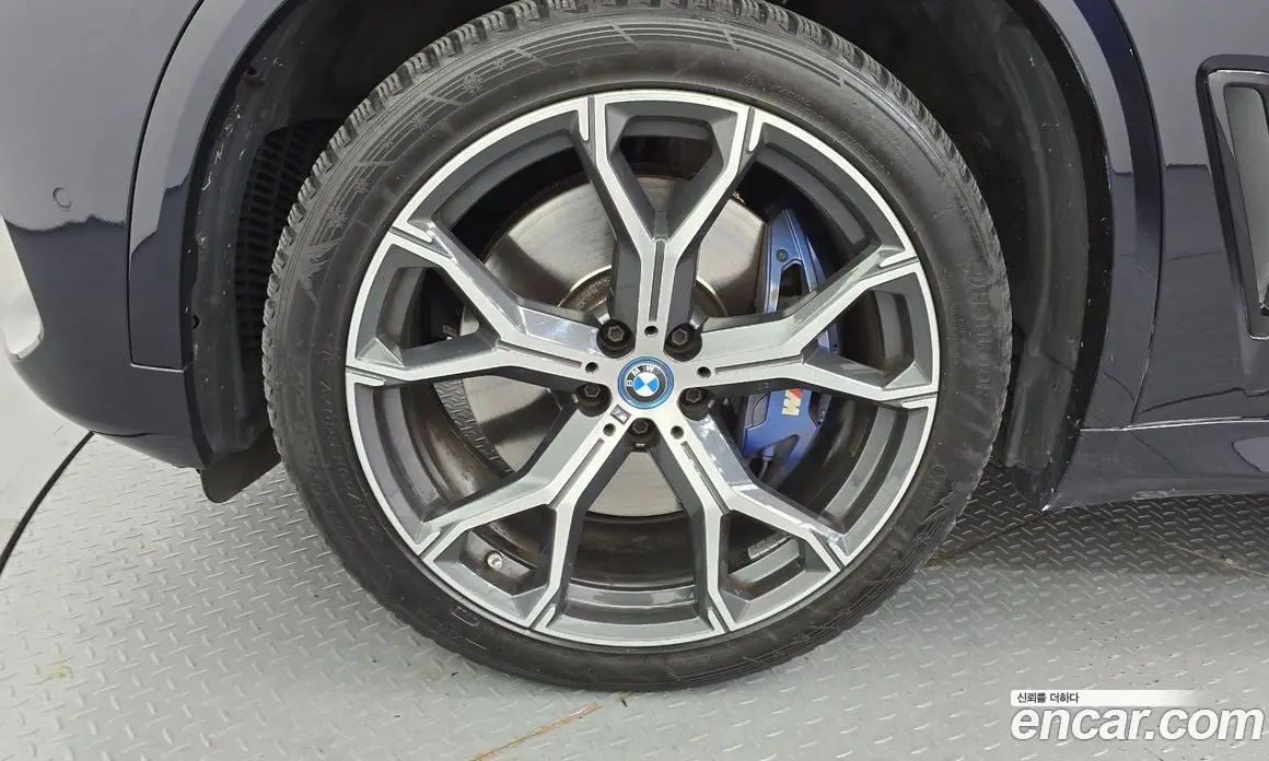 BMW X5 2022 3.0 автомат (гидро), фото 5