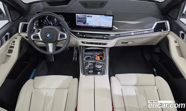BMW X7 2025 3.0 автомат (гидро), миниатюра 7