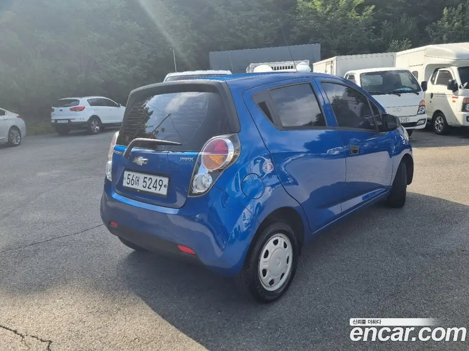 Chevrolet Spark 2011 1.0 автомат (гидро), фото 5