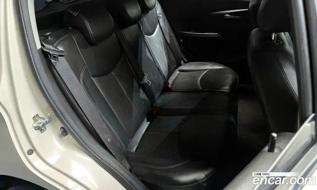 Chevrolet Spark 2016 1.0 автомат (гидро), миниатюра 11