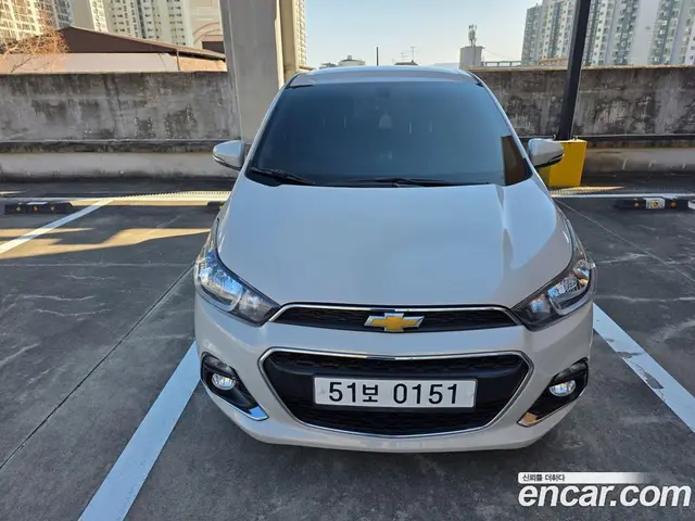 Chevrolet Spark 2016 1.0 автомат (гидро), миниатюра 3