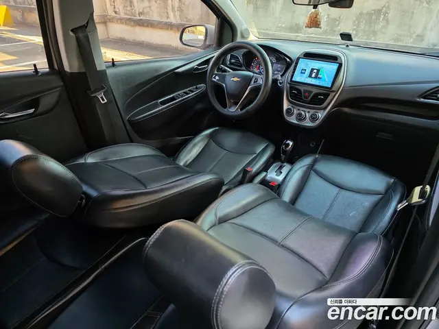 Chevrolet Spark 2016 1.0 автомат (гидро), миниатюра 8