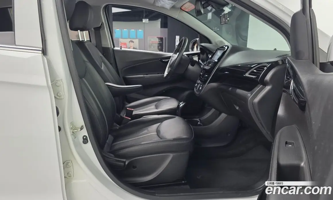 Chevrolet Spark 2020 1.0 автомат (гидро), фото 16