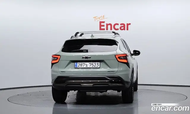 Chevrolet Trax 2023 1.2 автомат (гидро), миниатюра 4
