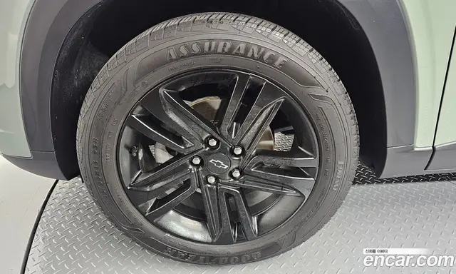Chevrolet Trax 2023 1.2 автомат (гидро), миниатюра 5